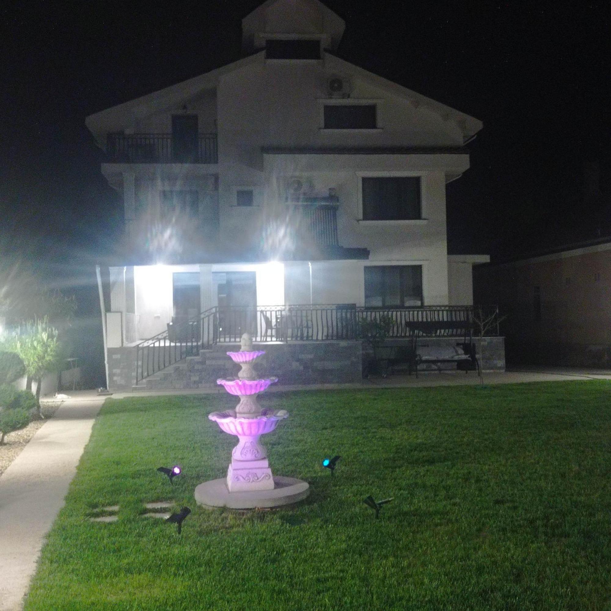 Casa Leahu Panzió Május 1. üdülő Kültér fotó